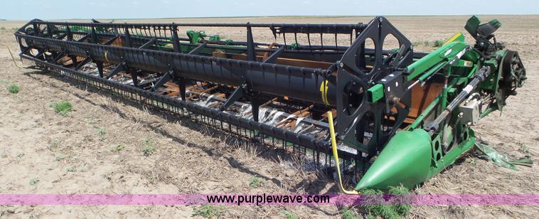 image for item L6864 2009 John Deere 635D Hydrafloat draper head