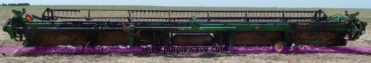 image for item L6864 2009 John Deere 635D Hydrafloat draper head