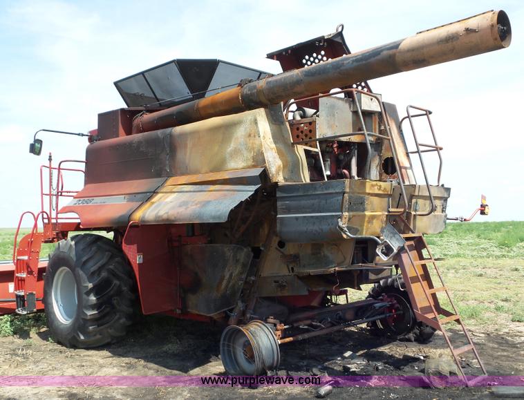 image for item L6865 2003 Case IH 2388 Axial-Flow combine