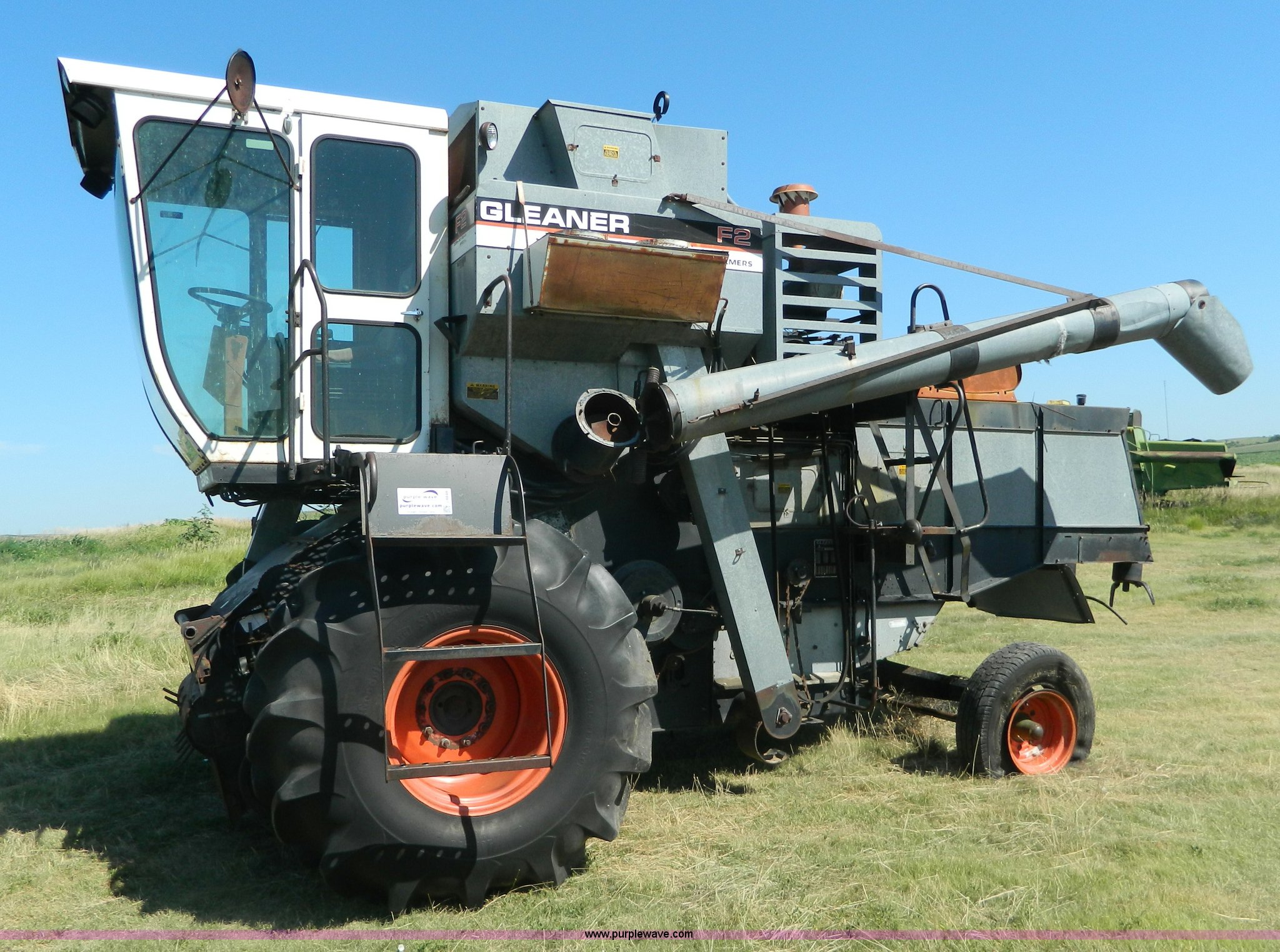 Gleaner F2 Combine Dimensions - mgxkksr