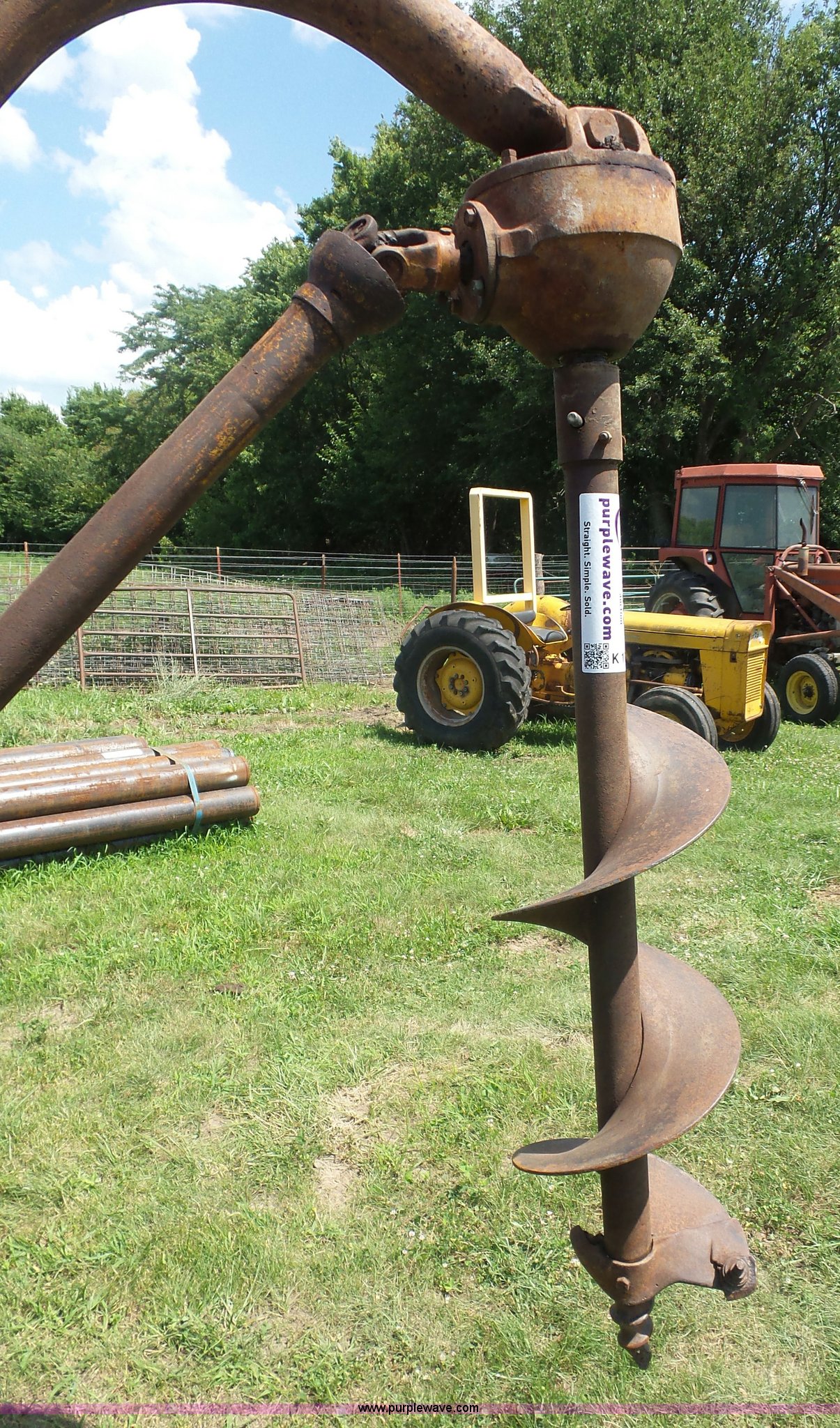 Rhino 3 point auger in Harrisonville, MO Item K1704 sold Purple Wave