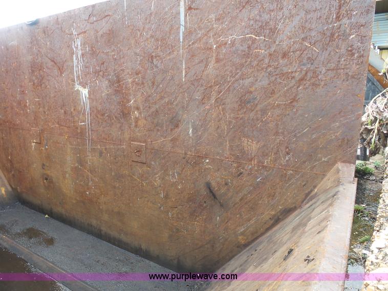 image for item BK9654 Lugger bucket