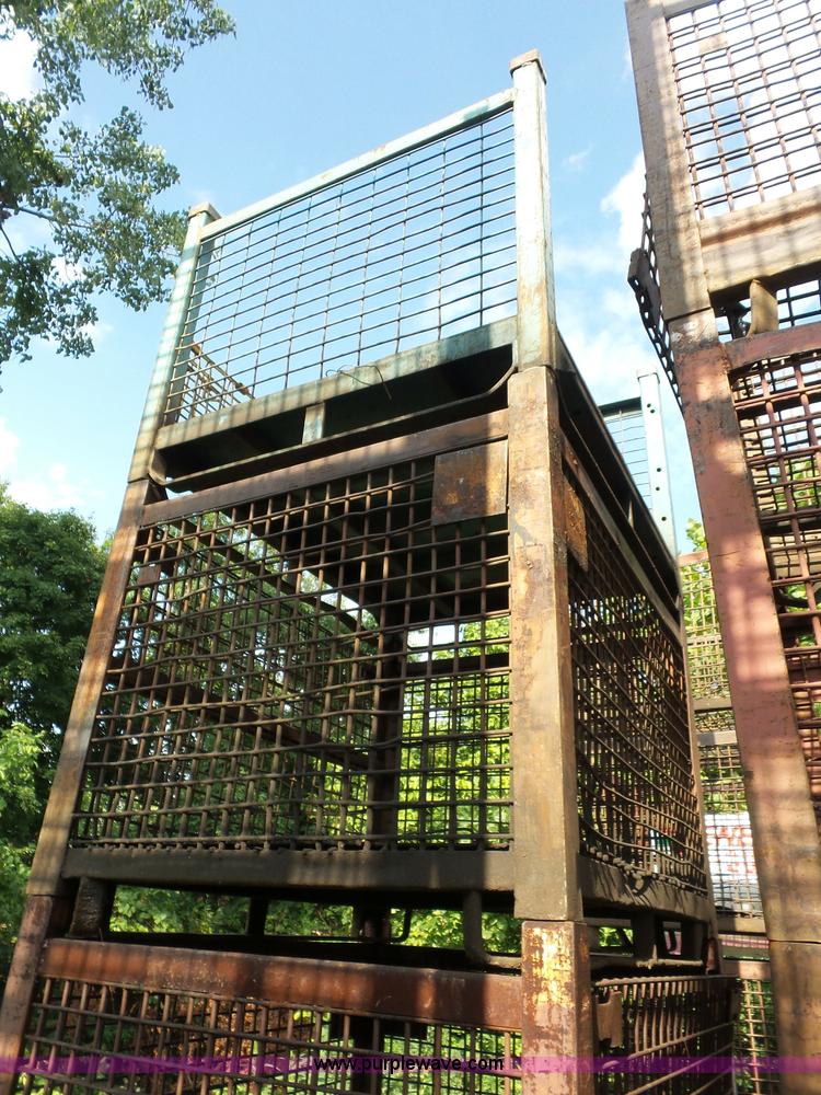 image for item BS9539 (10) steel crates