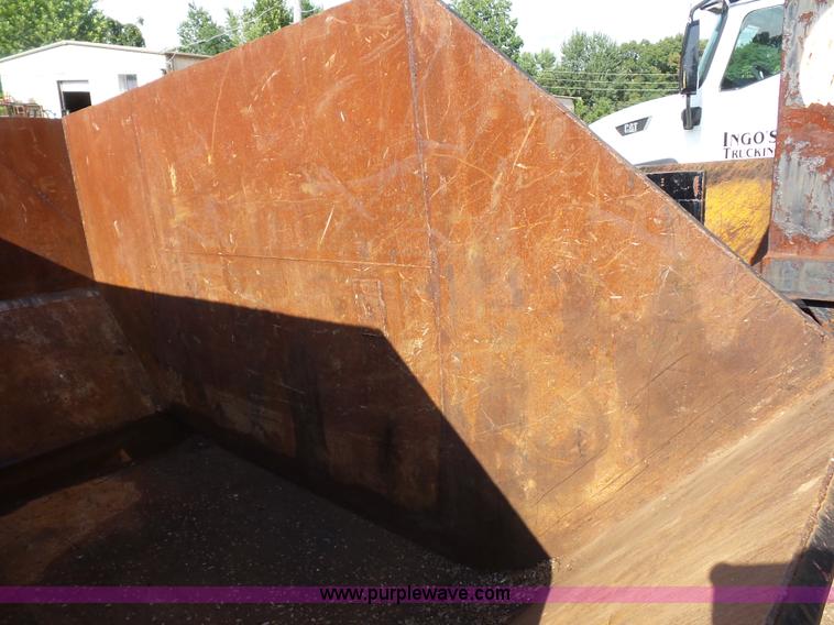 image for item BS9554 Lugger bucket