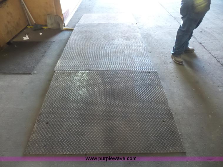 image for item BS9563 *Ricelake rough deck scale