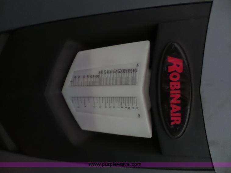 image for item BS9606 Robinair refrigerant reclaiming unit