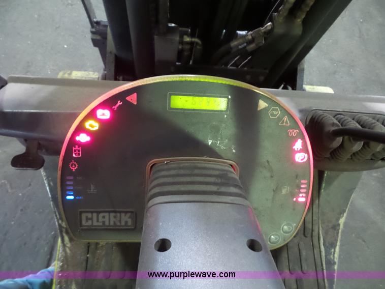 image for item BS9611 Clark C25C forklift