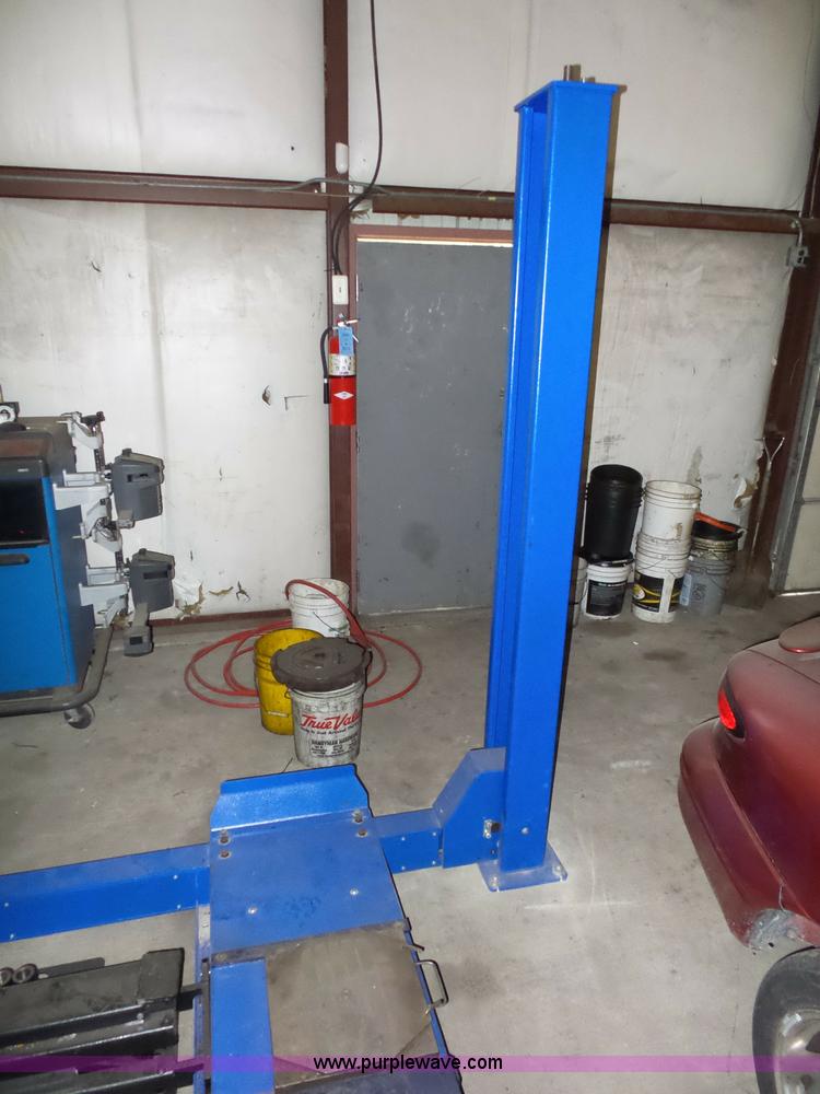 image for item BS9617 Revolution alignment machine