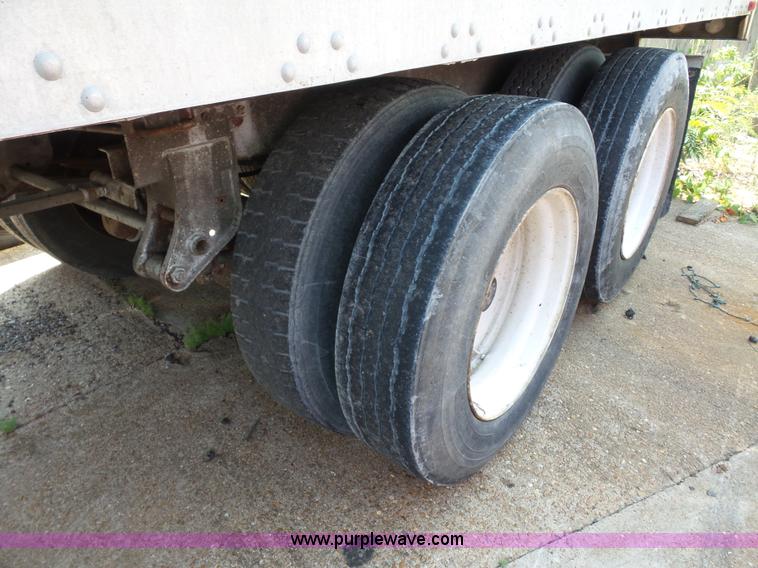 image for item BS9625 1991 Miller dry van trailer