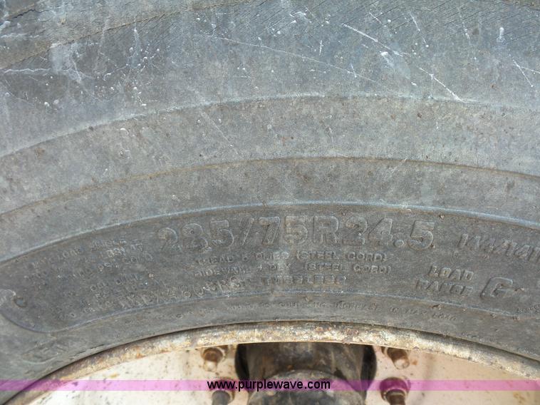 image for item BS9625 1991 Miller dry van trailer