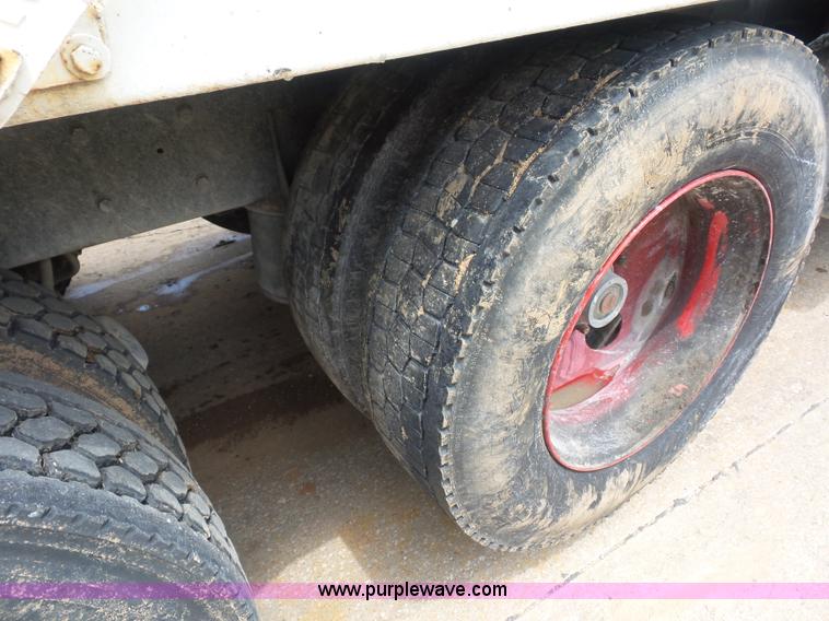 image for item BS9626 2003 Mack RD688S dump truck