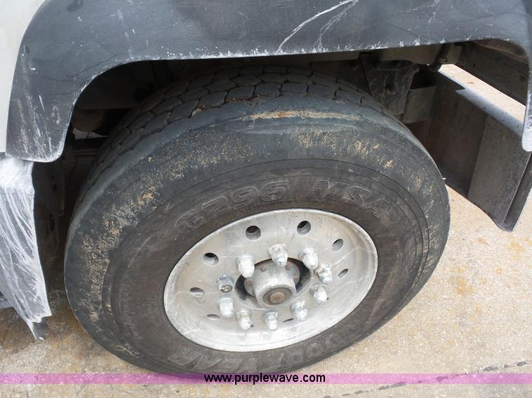 image for item BS9626 2003 Mack RD688S dump truck