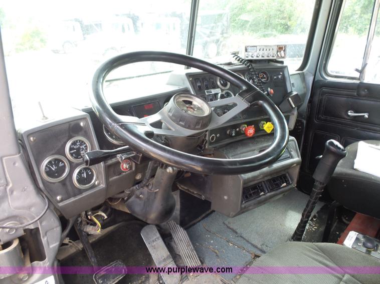 image for item BS9626 2003 Mack RD688S dump truck