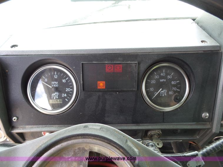 image for item BS9626 2003 Mack RD688S dump truck