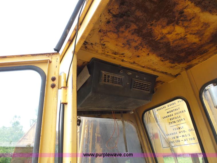 image for item BS9634 Mac Corporation car crusher