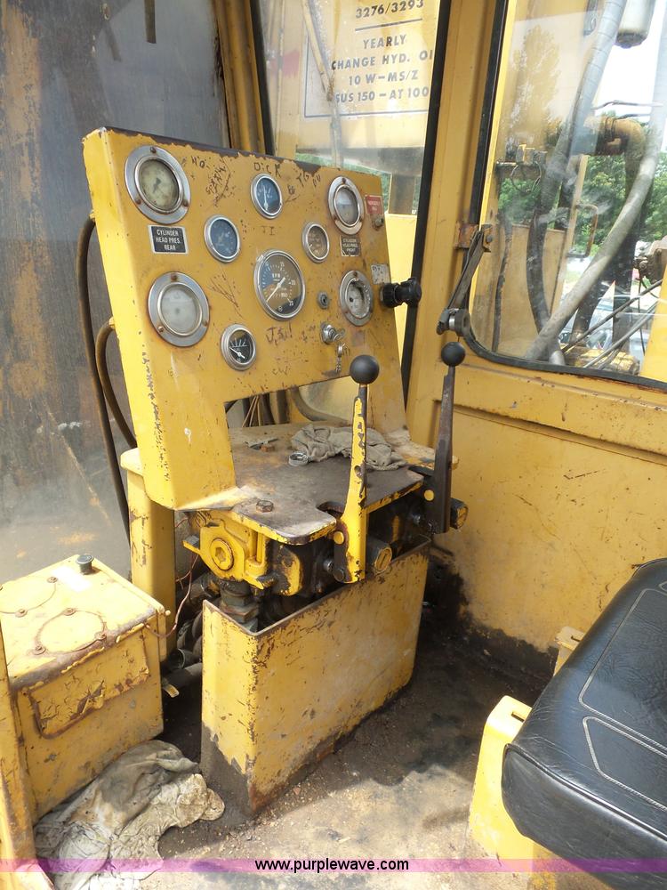 image for item BS9634 Mac Corporation car crusher