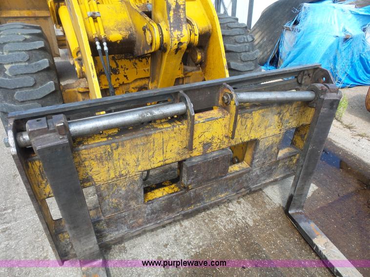 image for item BS9635 1993 John Deere 444E wheel loader