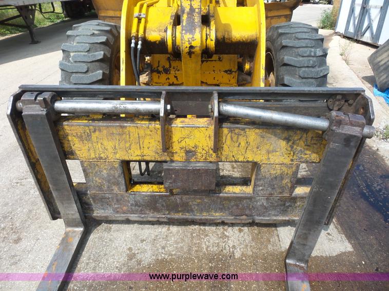 image for item BS9635 1993 John Deere 444E wheel loader