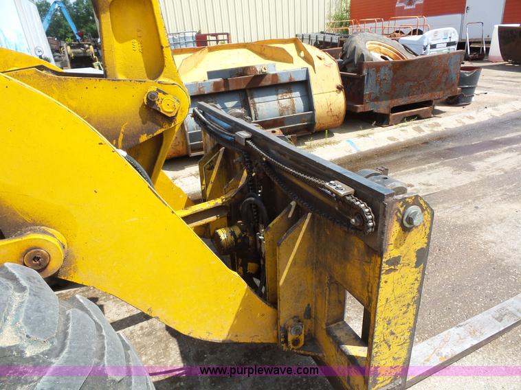 image for item BS9635 1993 John Deere 444E wheel loader