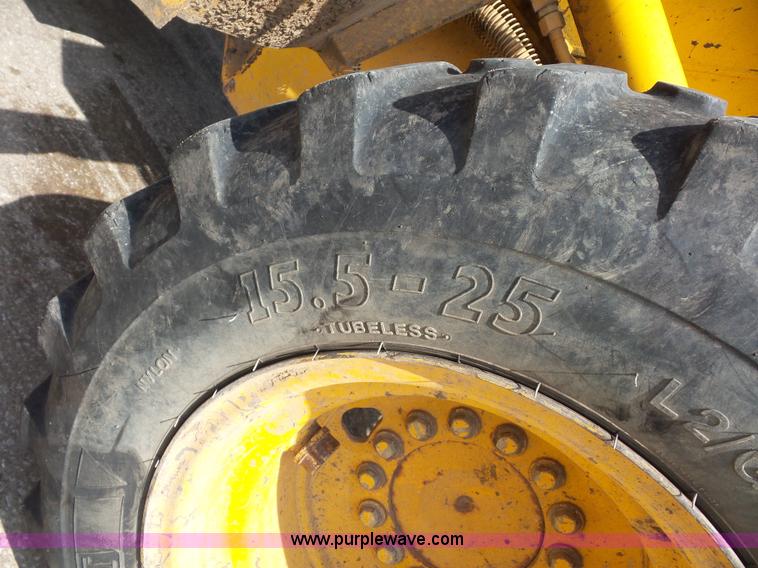 image for item BS9635 1993 John Deere 444E wheel loader