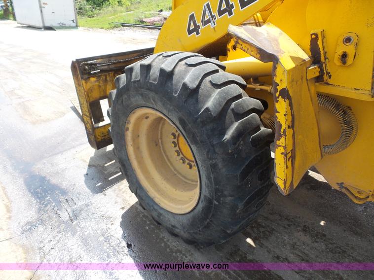image for item BS9635 1993 John Deere 444E wheel loader