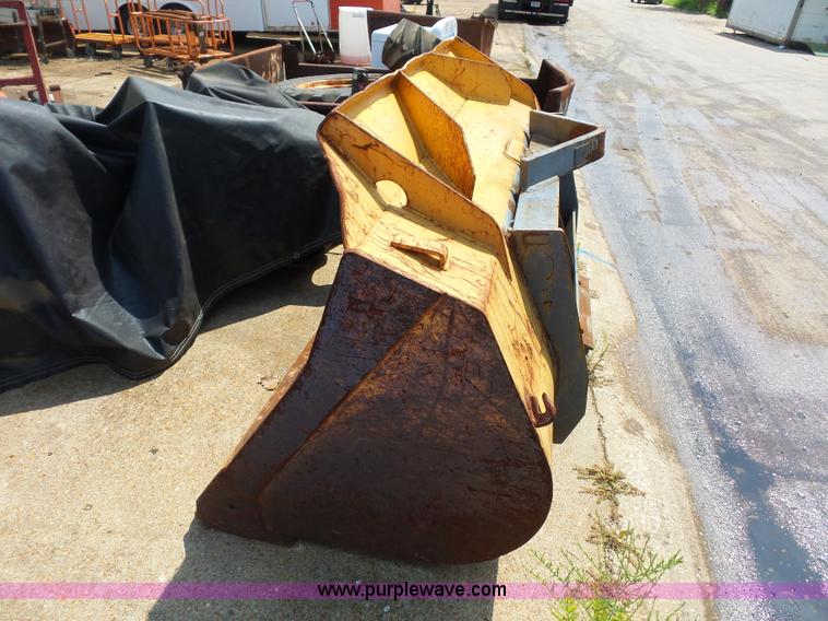 image for item BS9635 1993 John Deere 444E wheel loader