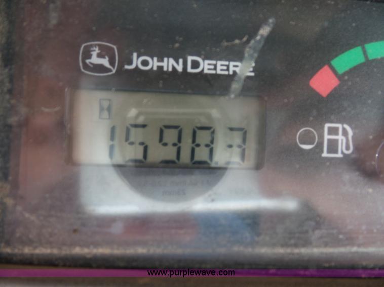 image for item BS9636 2005 John Deere 325 skid steer