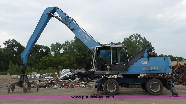 image for item BS9643 2005 Terex-Fuchs MHL340 rubber tire excavator