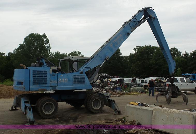 image for item BS9643 2005 Terex-Fuchs MHL340 rubber tire excavator