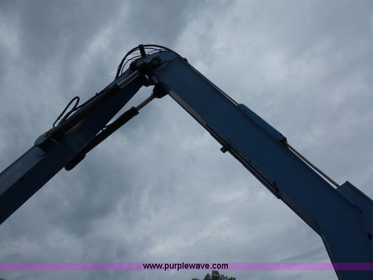 image for item BS9643 2005 Terex-Fuchs MHL340 rubber tire excavator