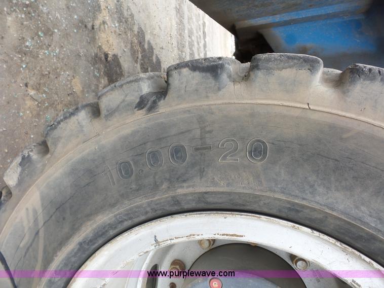 image for item BS9643 2005 Terex-Fuchs MHL340 rubber tire excavator