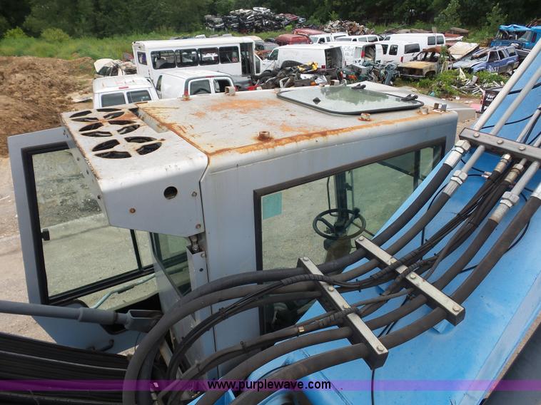 image for item BS9643 2005 Terex-Fuchs MHL340 rubber tire excavator