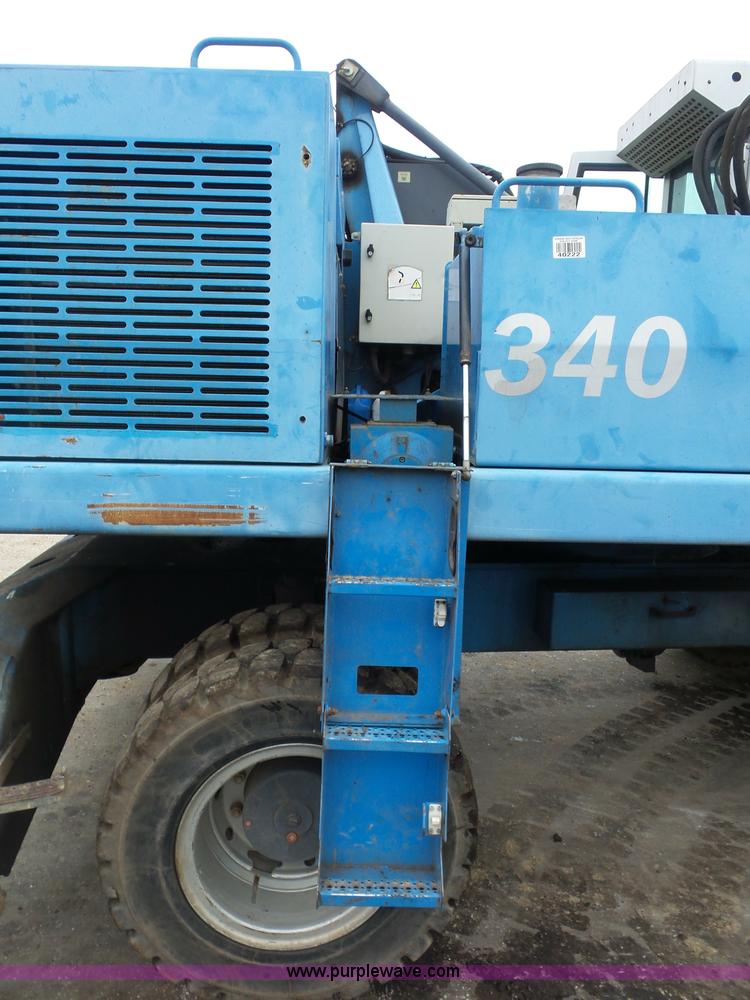 image for item BS9643 2005 Terex-Fuchs MHL340 rubber tire excavator