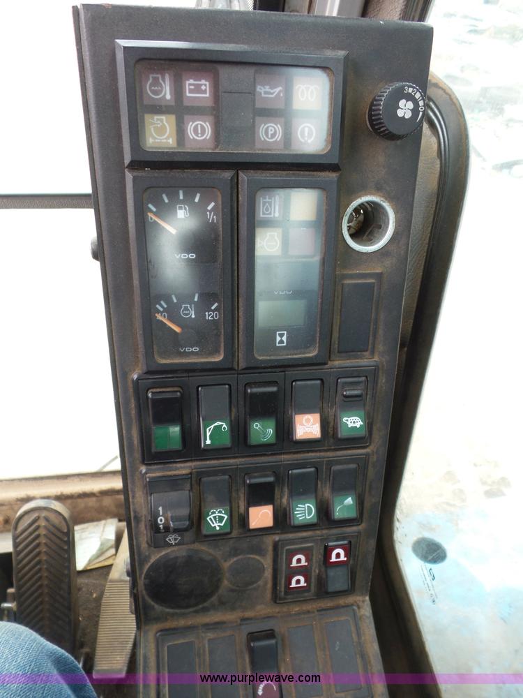 image for item BS9643 2005 Terex-Fuchs MHL340 rubber tire excavator