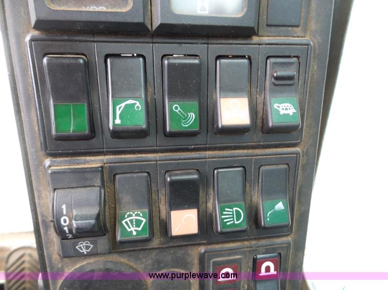 image for item BS9643 2005 Terex-Fuchs MHL340 rubber tire excavator