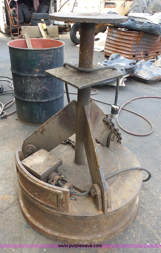 image for item BS9643 2005 Terex-Fuchs MHL340 rubber tire excavator