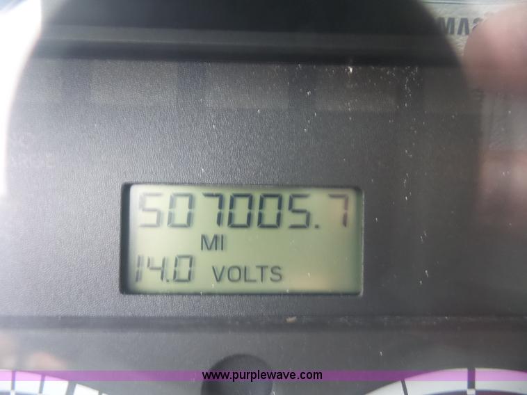 image for item BS9645 2006 Sterling A9500 semi truck