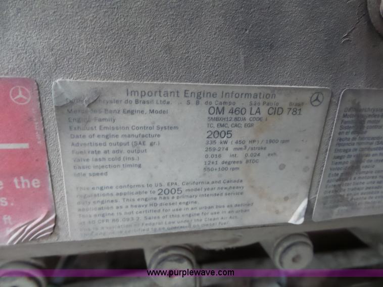 image for item BS9645 2006 Sterling A9500 semi truck