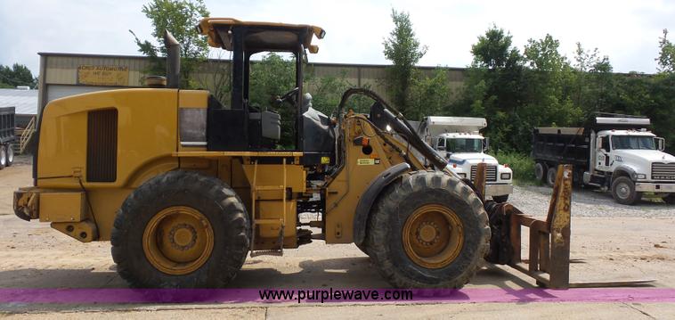 image for item BS9649 2005 Caterpillar 924G wheel loader