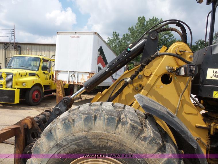 image for item BS9649 2005 Caterpillar 924G wheel loader