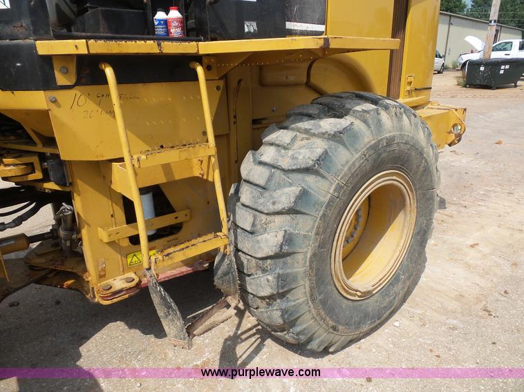 image for item BS9649 2005 Caterpillar 924G wheel loader