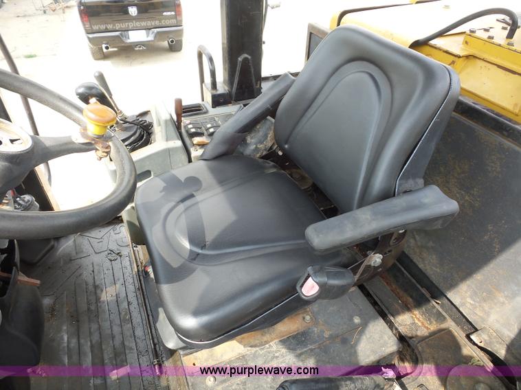 image for item BS9649 2005 Caterpillar 924G wheel loader