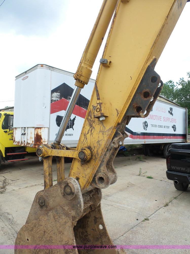 image for item BS9650 2005 John Deere 160C LC excavator