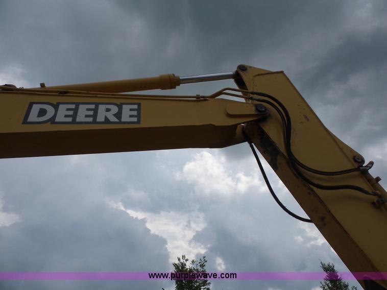 image for item BS9650 2005 John Deere 160C LC excavator