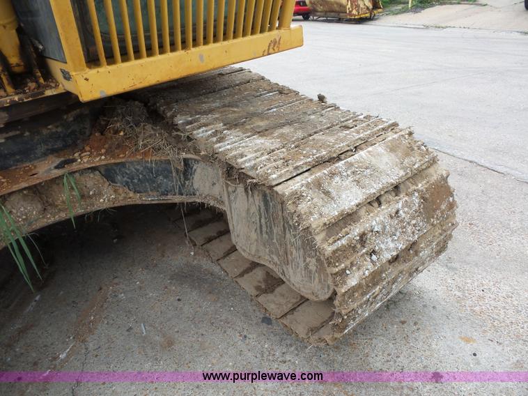 image for item BS9650 2005 John Deere 160C LC excavator