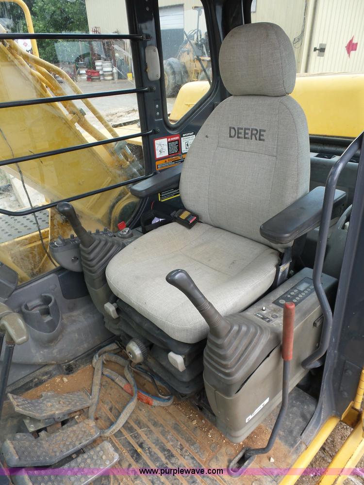 image for item BS9650 2005 John Deere 160C LC excavator