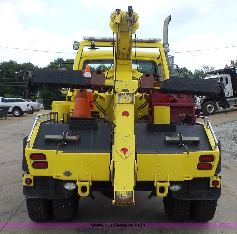 image for item BS9651 2009 Freightliner Business Class M2 wrecker truck