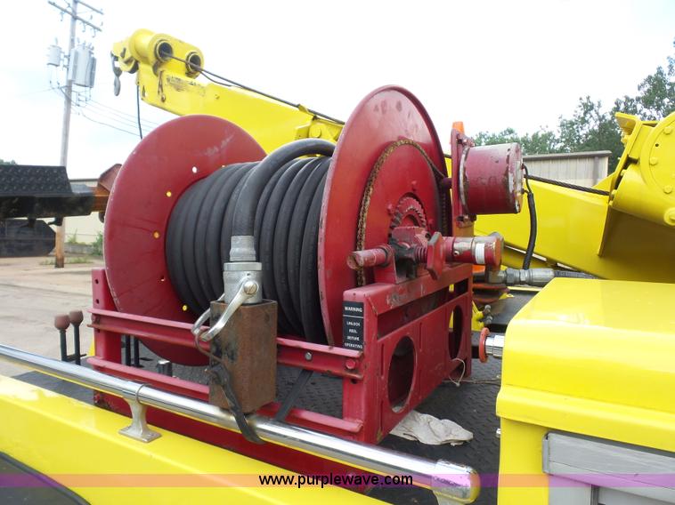 image for item BS9651 2009 Freightliner Business Class M2 wrecker truck