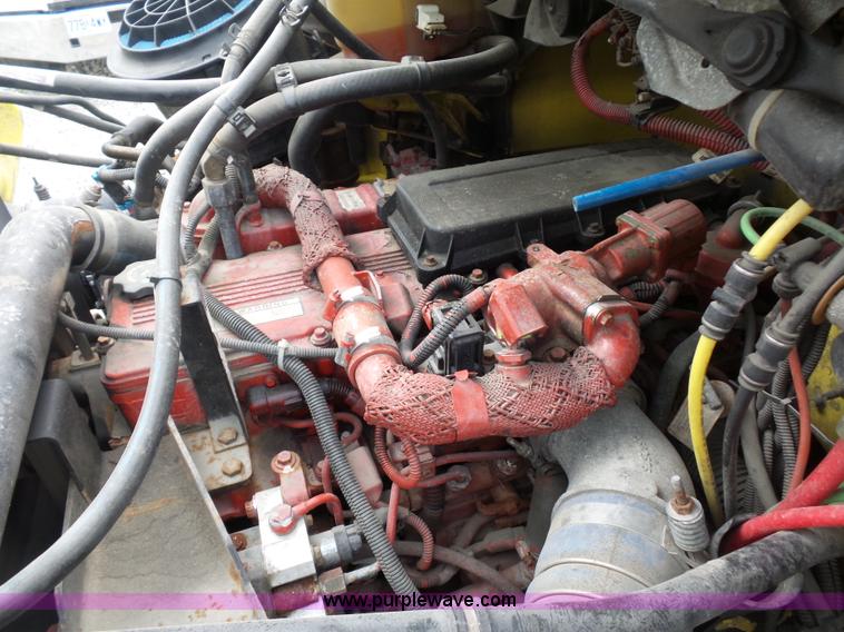 image for item BS9651 2009 Freightliner Business Class M2 wrecker truck