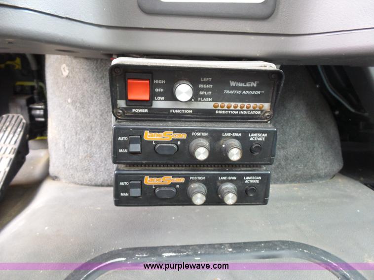 image for item BS9651 2009 Freightliner Business Class M2 wrecker truck